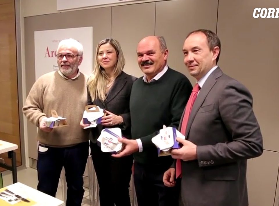 Oscar Farinetti lancia la Save Bag antispreco per gli avanzi al ristorante
